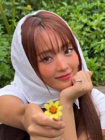 Minnie (Nicha Yontararak - I-dle