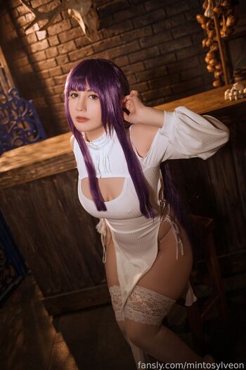 Full leaked Mintosylveon private onlyfans photo