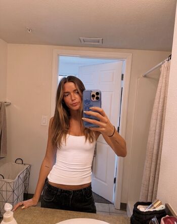 Full leaked Mintz twins private onlyfans photo