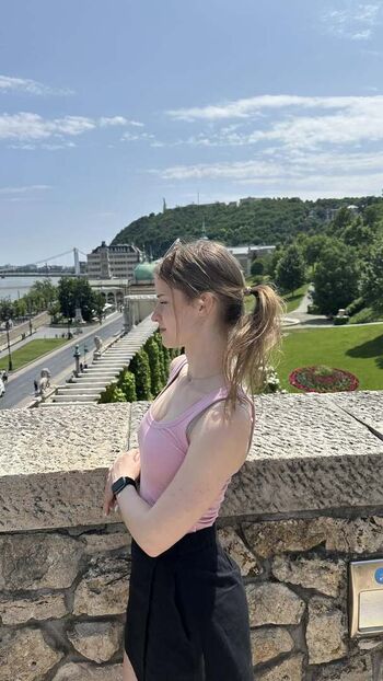 Full leaked Mira  page private onlyfans photo