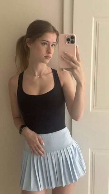 Full leaked Mira  page private onlyfans photo