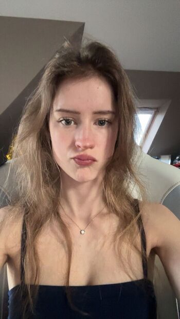 Full leaked Mira  page private onlyfans photo