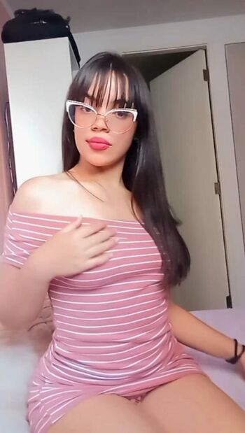 Full leaked Mirii ferrer private onlyfans photo