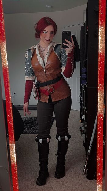 Full leaked Miserrablee private onlyfans photo