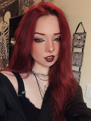 Full leaked Miserrablee private onlyfans photo