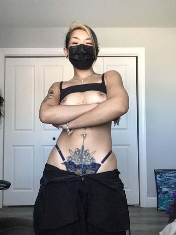 Full leaked Miss bunn private onlyfans photo