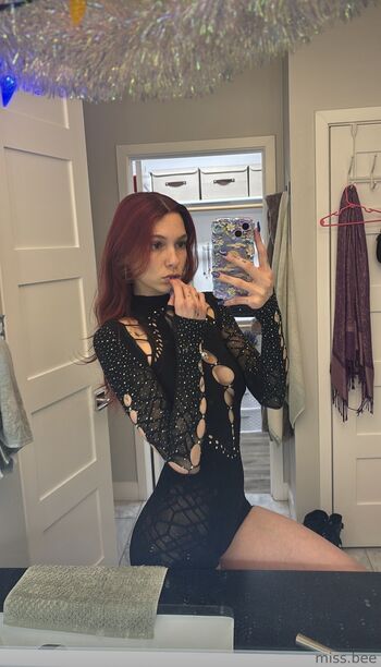Full leaked Miss x bee private onlyfans photo