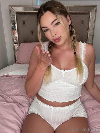 Full leaked Misscalileigh private onlyfans photo