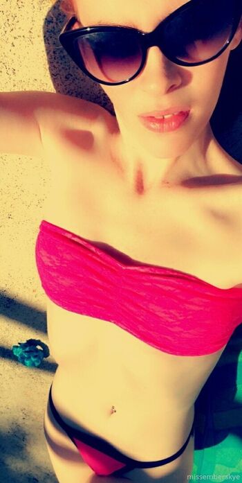 Full leaked Missemberskye private onlyfans photo