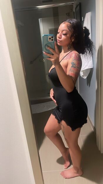 Full leaked Missfatrakks private onlyfans photo