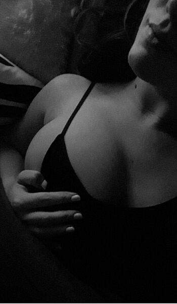 Full leaked Missgrey private onlyfans photo