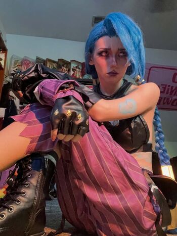 Full leaked Missjunebuggie private onlyfans photo