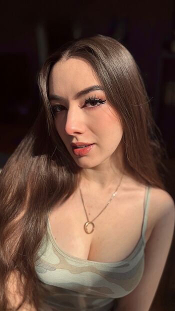 Full leaked Missmikkaa private onlyfans photo