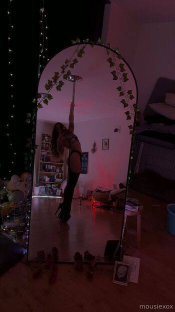 Full leaked Missmousiemouse page private onlyfans photo