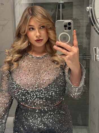 Full leaked Missparaskeva page private onlyfans photo