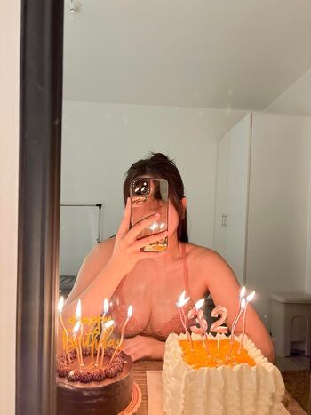 Full leaked Misstwisha private onlyfans photo