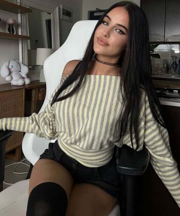 Full leaked Mistiesage private onlyfans photo