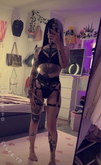 Full leaked Mitchloopz private onlyfans photo