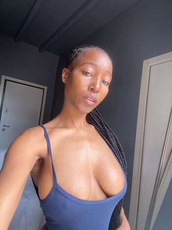 Full leaked Mitchumtanya private onlyfans photo