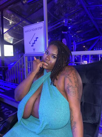 Full leaked Mjmelonz private onlyfans photo