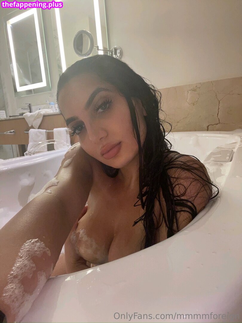 mmmmforeign 누드 OnlyFans 사진 #10