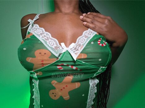 Full leaked Mocheeky page private onlyfans photo