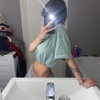 Full leaked Molli private onlyfans photo