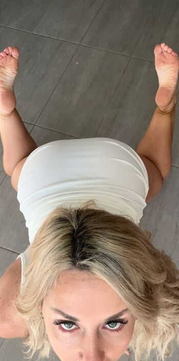 Full leaked Mollie jade private onlyfans photo