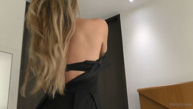 Full leaked Molly brooke private onlyfans photo