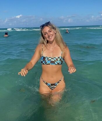 Full leaked Molly caudery page private onlyfans photo