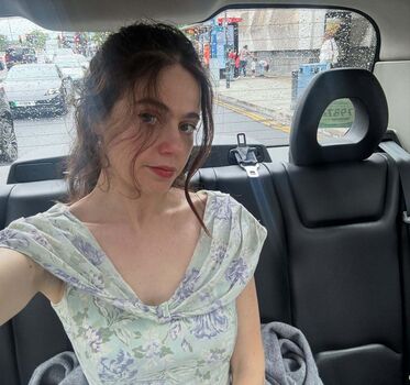 Full leaked Molly gordon private onlyfans photo