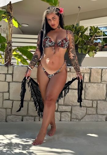 Full leaked Molly hull private onlyfans photo