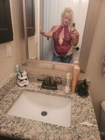 Full leaked Momma private onlyfans photo