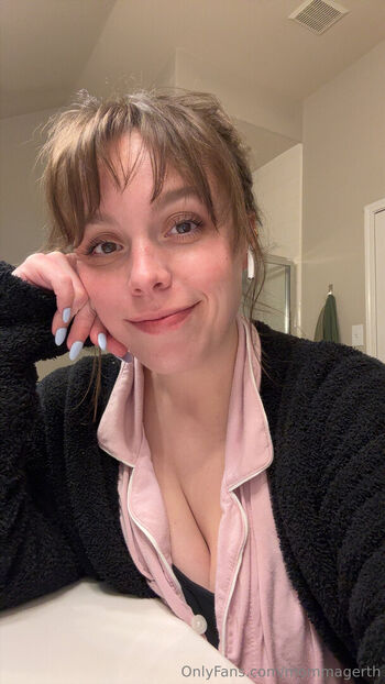 Full leaked Mommagerth page private onlyfans photo