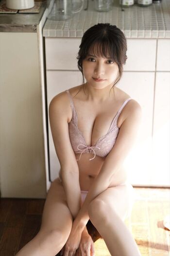 Full leaked Momotsuki private onlyfans photo