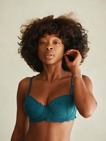 Full leaked Mona andre private onlyfans photo