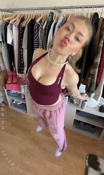Full leaked Monawithoutlisa private onlyfans photo