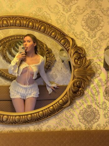 Full leaked Mood asmr private onlyfans photo