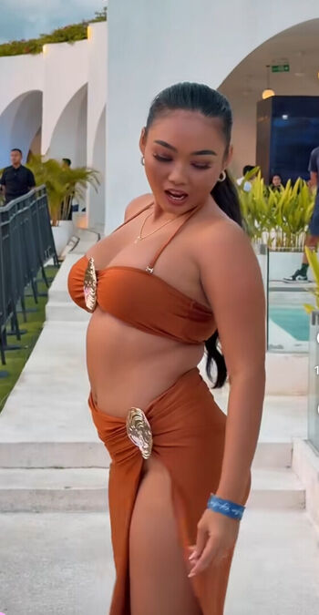 Full leaked Mooi van darya private onlyfans photo