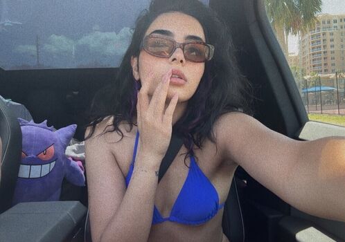 Full leaked Mooneh private onlyfans photo