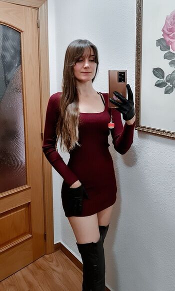 Full leaked Moonlightdelia private onlyfans photo