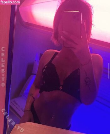 Full leaked Mopsiiiii page private onlyfans photo