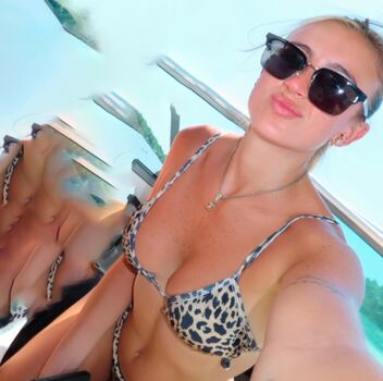 Full leaked Morena beltran page private onlyfans photo