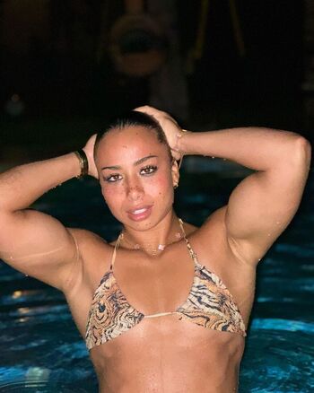 Full leaked Moroccan private onlyfans photo