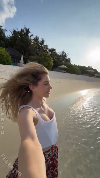 Full leaked Mrs bella private onlyfans photo