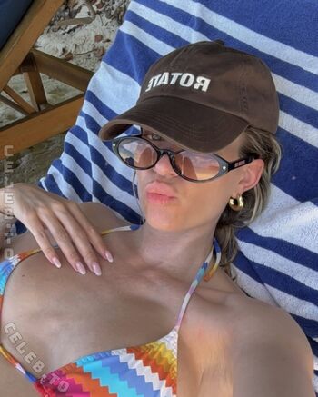 Full leaked Mrs bella private onlyfans photo