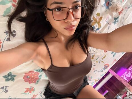 Full leaked Muskan kaira private onlyfans photo