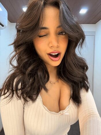 Full leaked Muskan karia private onlyfans photo