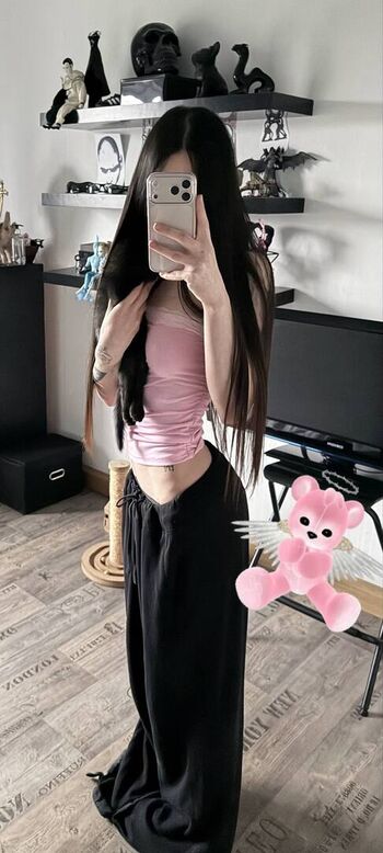 Full leaked Yole bae/ private onlyfans photo