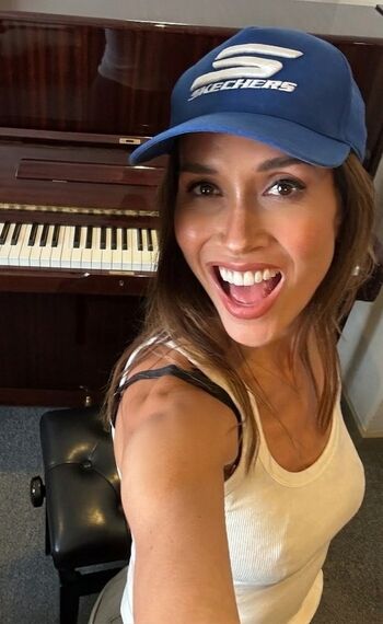 Full leaked Myleene klass private onlyfans photo